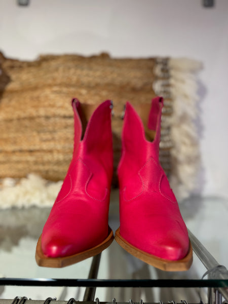 Nubuck Heeled Short Cowboy Boot | 06106 | Hot Pink