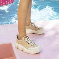 ART | 1535 Brighton Platform Leather Trainer | Cream