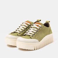 ART | 1535 Brighton Platform Nubuck Trainer | Liken (Green)