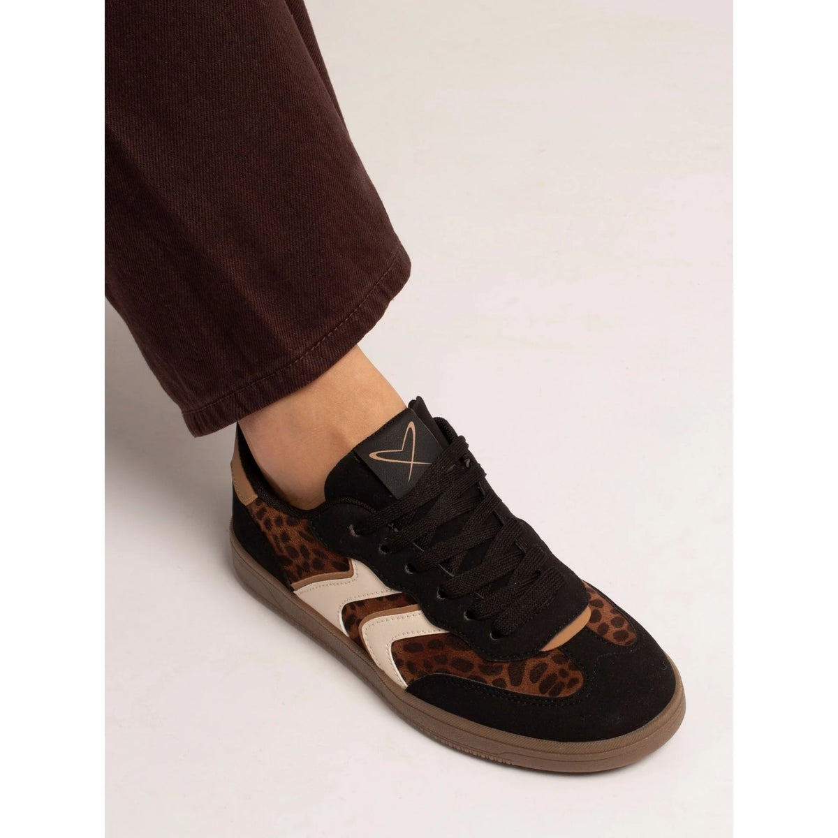 Jersey Leopard Detail Trainer | Black Multi