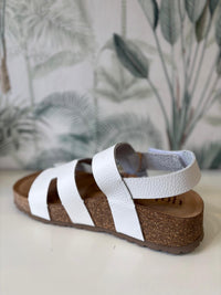 Yokono | WIWI 262 | Platform Leather Sandal | White
