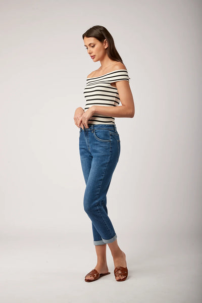 Toxik3 Boyfriend Jeans | Mid Blue Wash