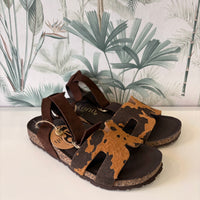Yokono | JERBA-262 | Cow Print Flat Sandals with Ankle Strap | Beige/Brown