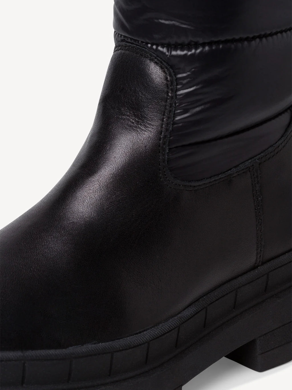 Tamaris | Tall Puffer Boot | 26629 | Shiny Black