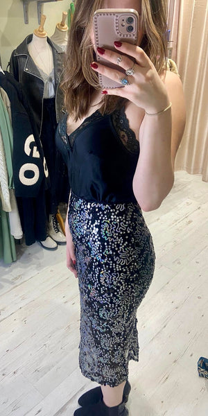 Sofia Sequin Stretch Pencil Skirt | Black/Silver
