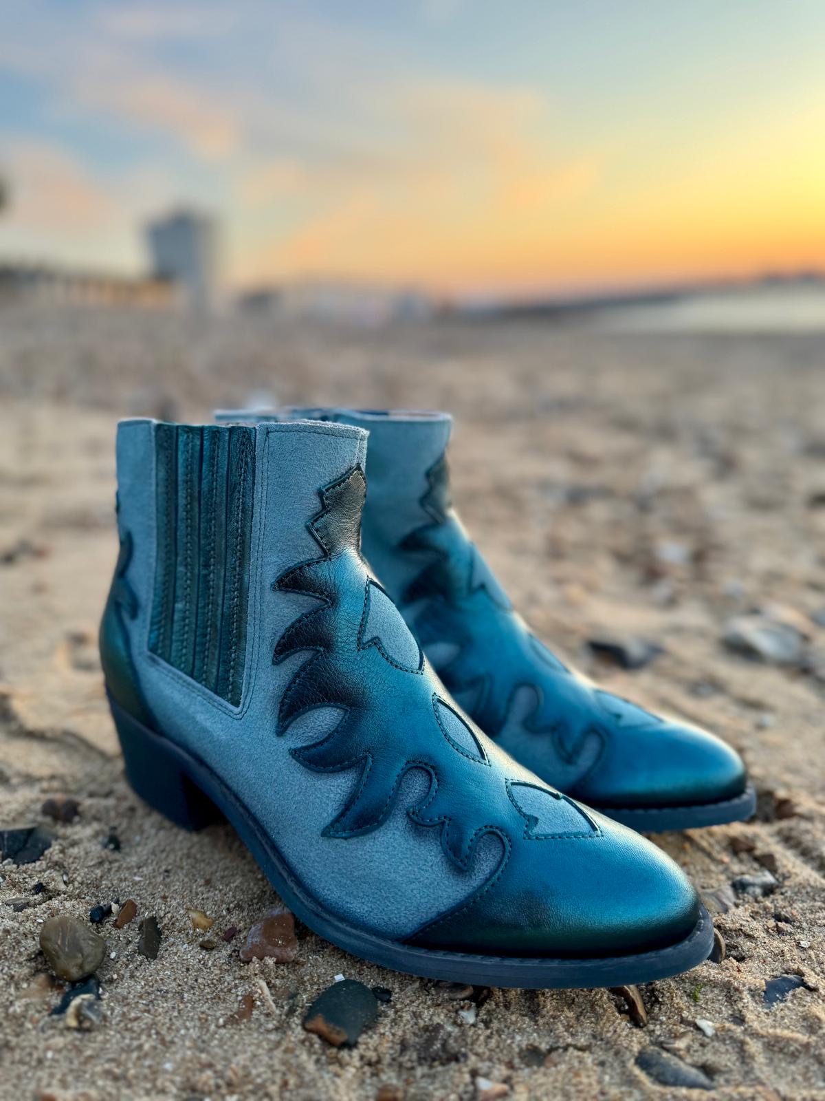 Felmini | Short Two Tone Cowboy Boot | Teal