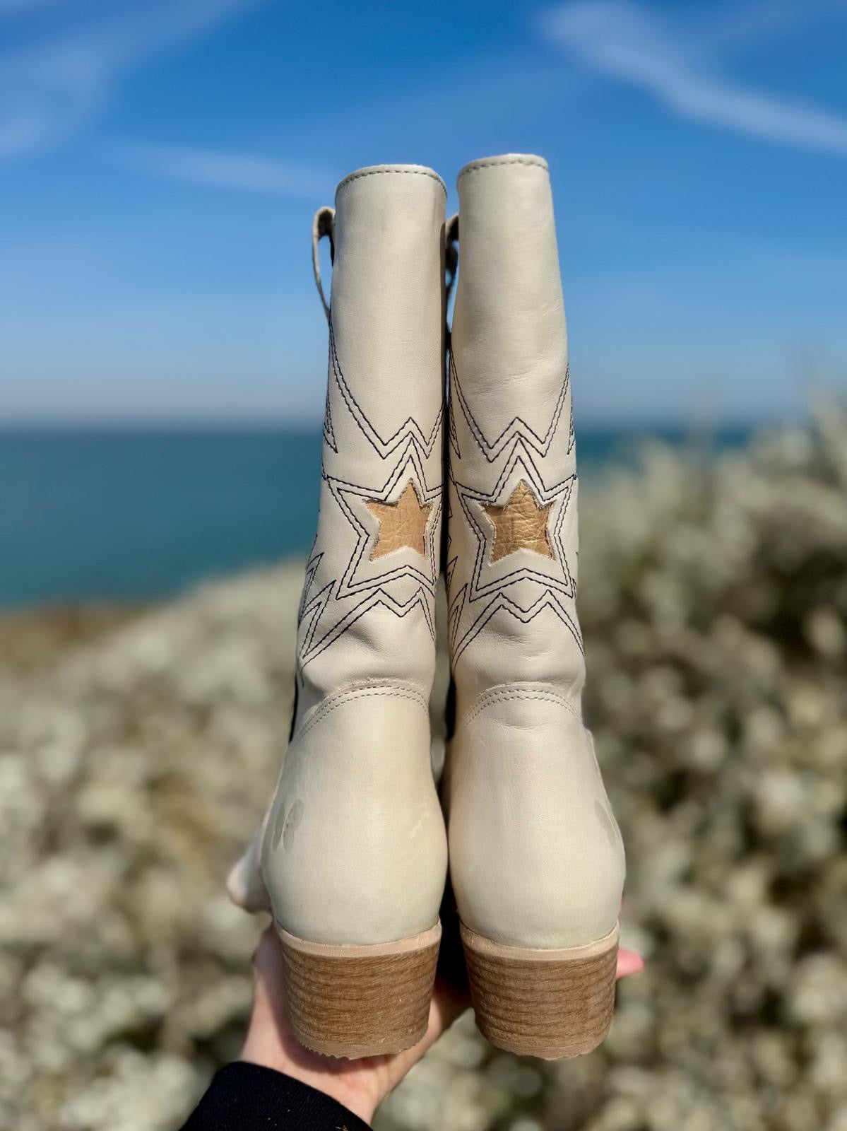 Long Leather Cowboy Boot | Cream/Gold