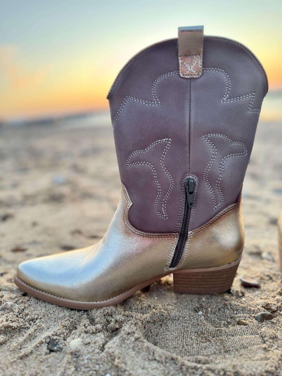 Felmini | Two Tone Cowboy Boots | Gold