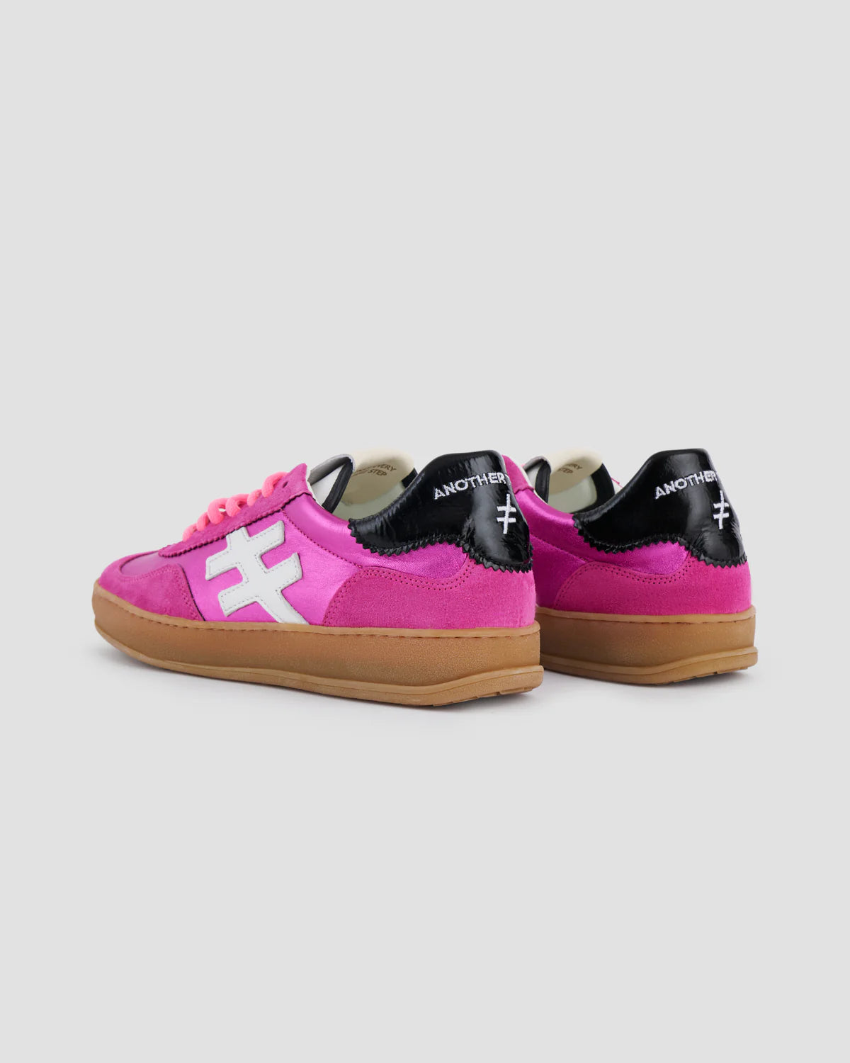 Another Trend | Iconic II | Leather Trainer | Fuchsia