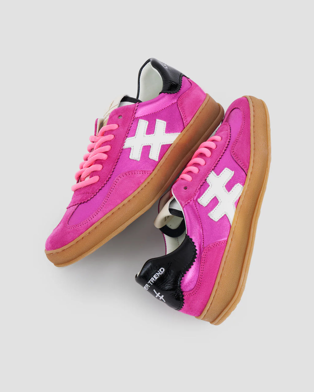 Another Trend | Iconic II | Leather Trainer | Fuchsia