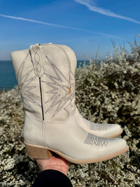 Felmini | Long Leather Cowboy Boot | Cream/Gold