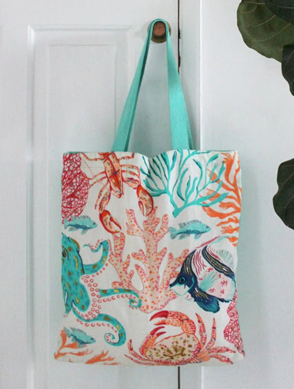 Coral Sea Shopper