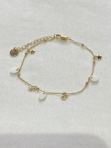 Monica Shell Bracelet | Gold Star