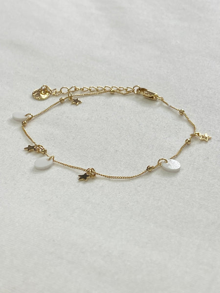Monica Shell Bracelet | Gold Star