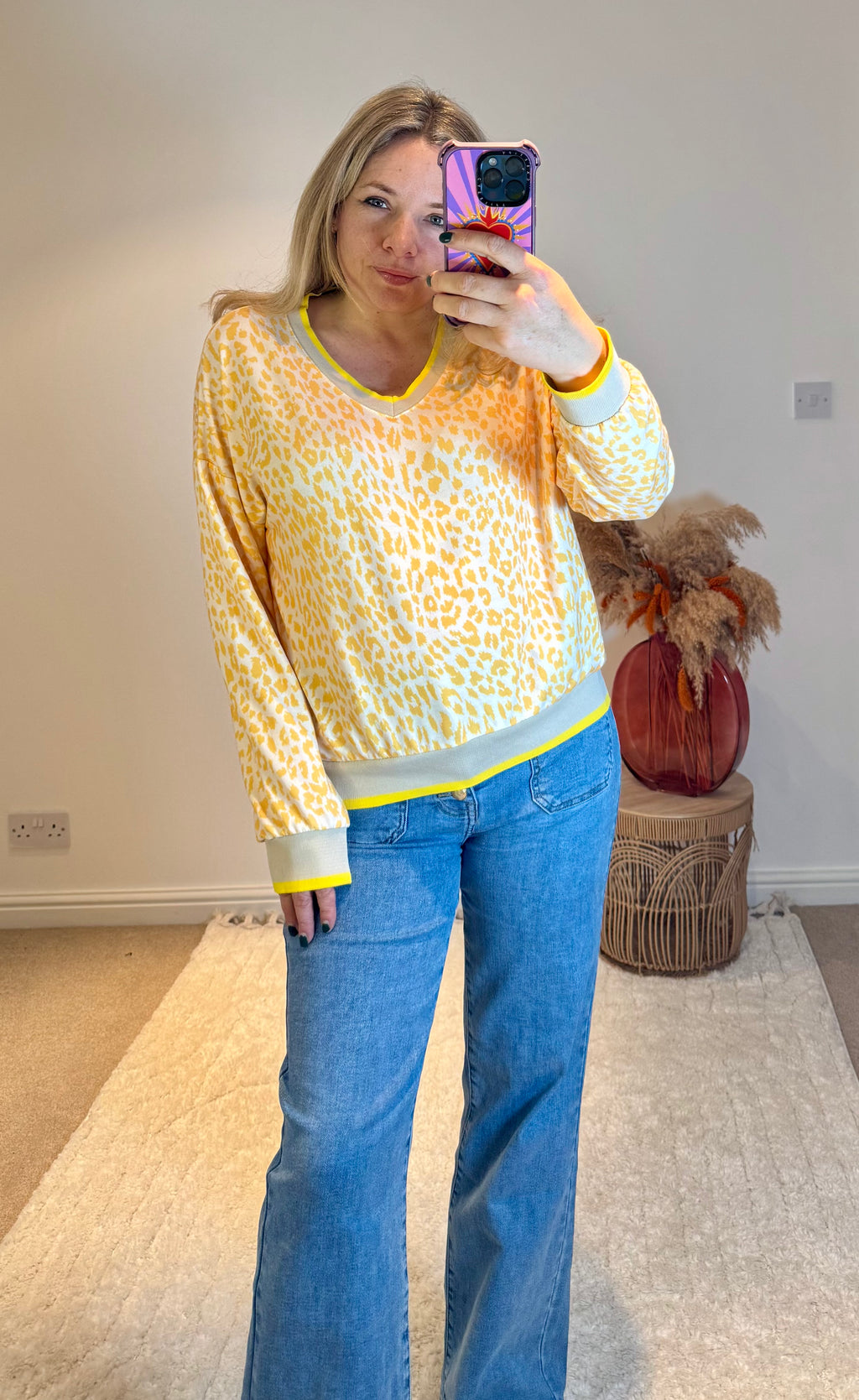 Leopard Retro V-Neck Lightweight Sweat Top | Yellow