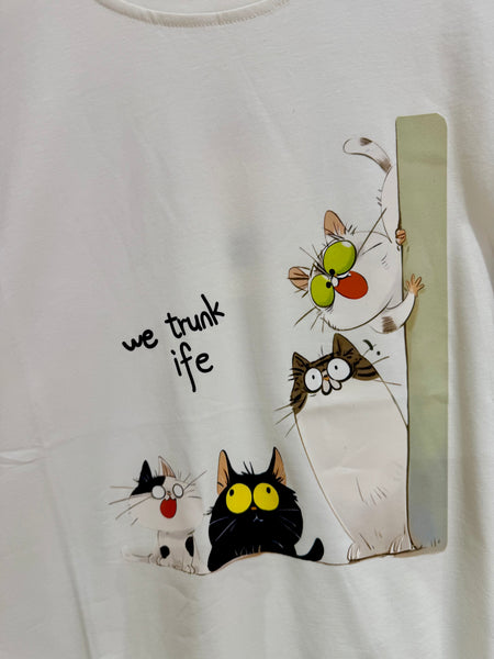 Quirky Cats Graphic Print Tee | Off White