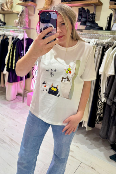 Quirky Cats Graphic Print Tee | Off White