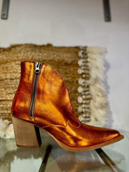 Metallic Heeled Short Cowboy Boot | 06106 | Orange