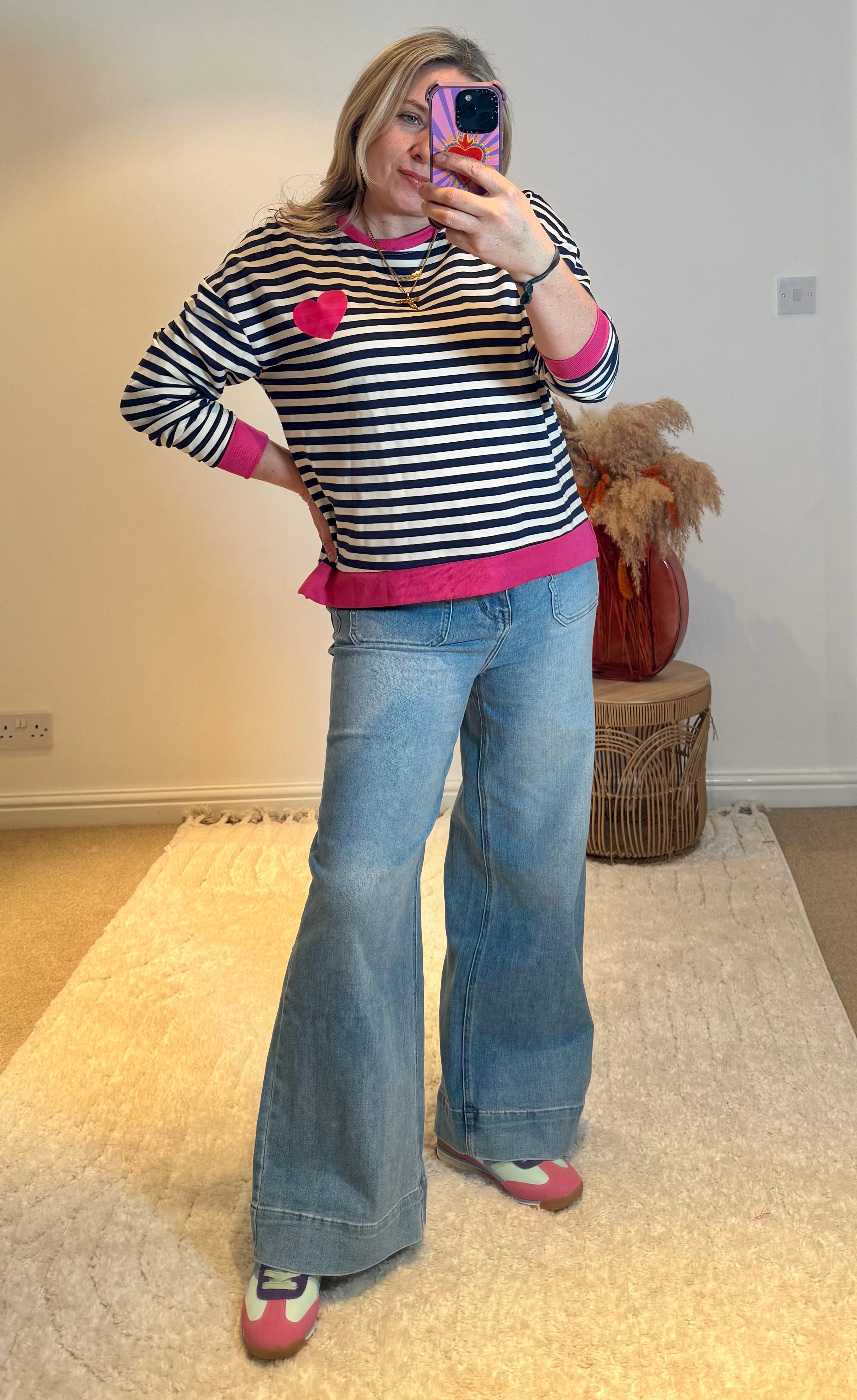 Heart Detail Stripe Sweatshirt | Navy/Pink