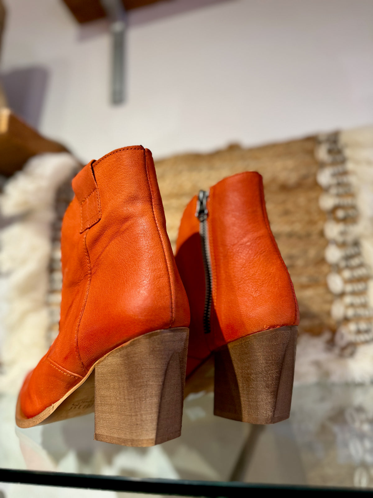 Nubuck Heeled Short Cowboy Boot | 06106 | Orange