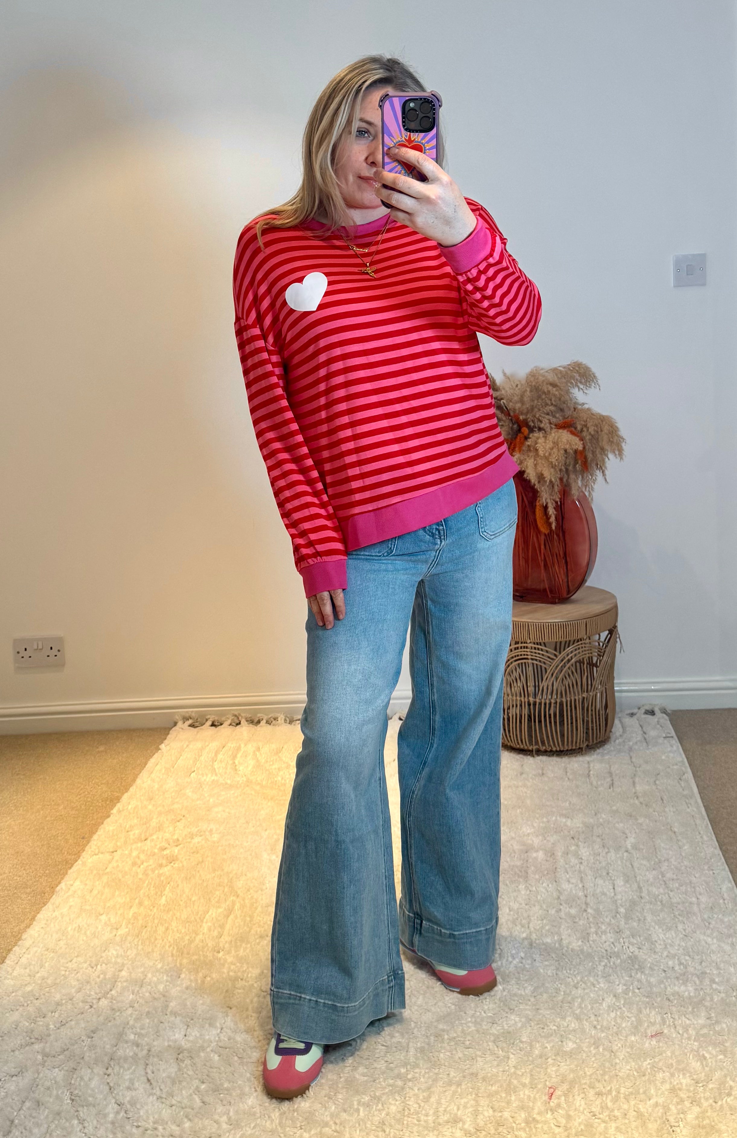 Heart Detail Stripe Sweatshirt | Red/Pink