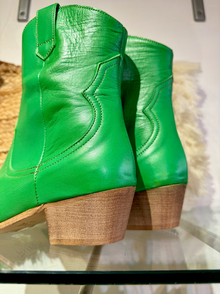 Leather Short Cowboy Boot | 05810 | Bright Green