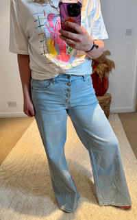 Toxik3 Wide Leg Stretch Jeans with Rhinestone Buttons | Light Wash