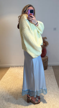 V-Neck Ribbed Wide Sleeve Jumper | Soft Yellow