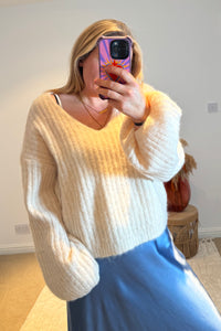 V-Neck Ribbed Wide Sleeve Jumper | Cream