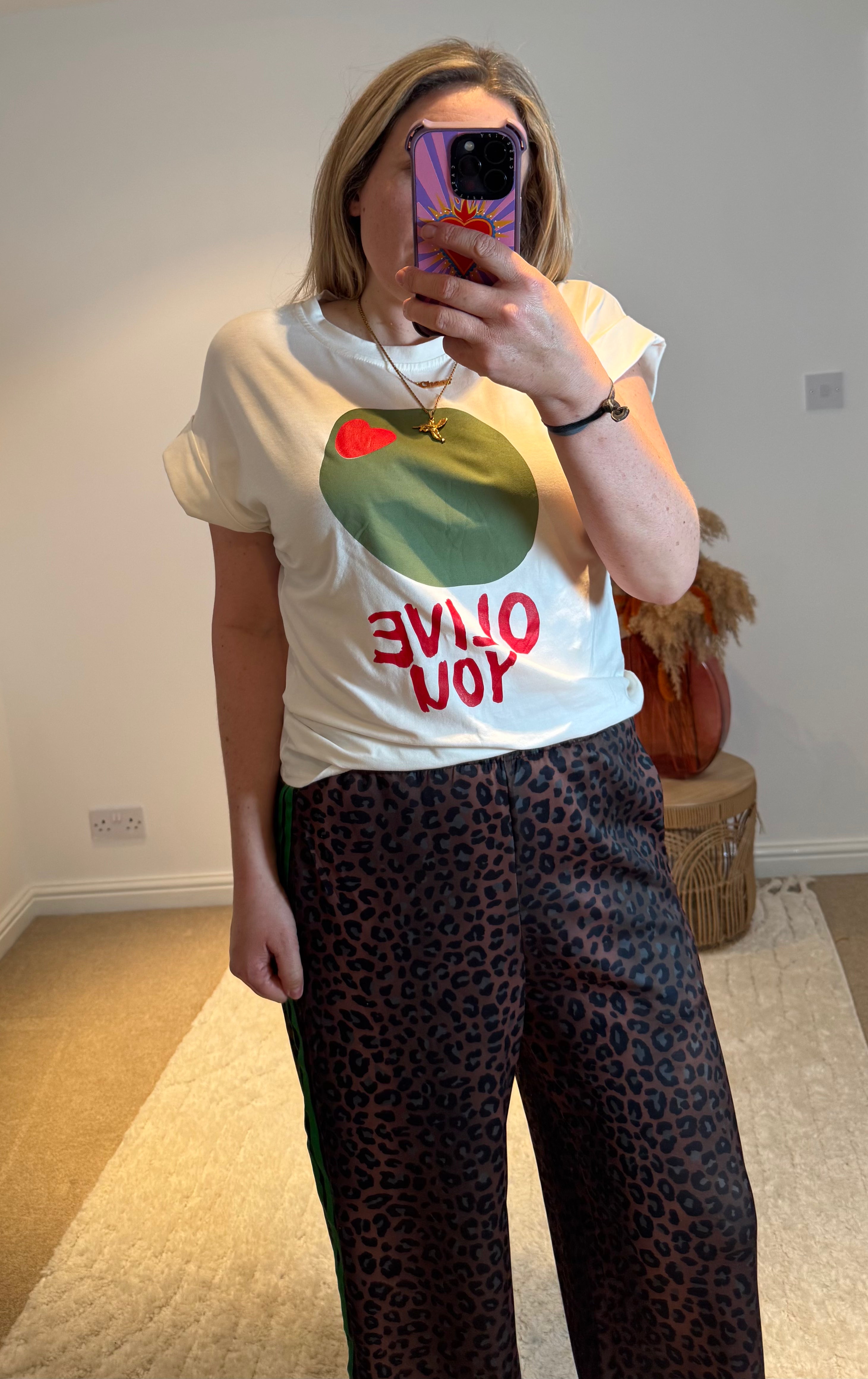 Olive You Graphic Print Tee | White