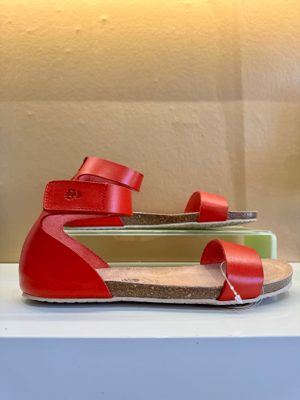 Yokono | Genova-400 | Flat Sandal with Ankle Strap | Red