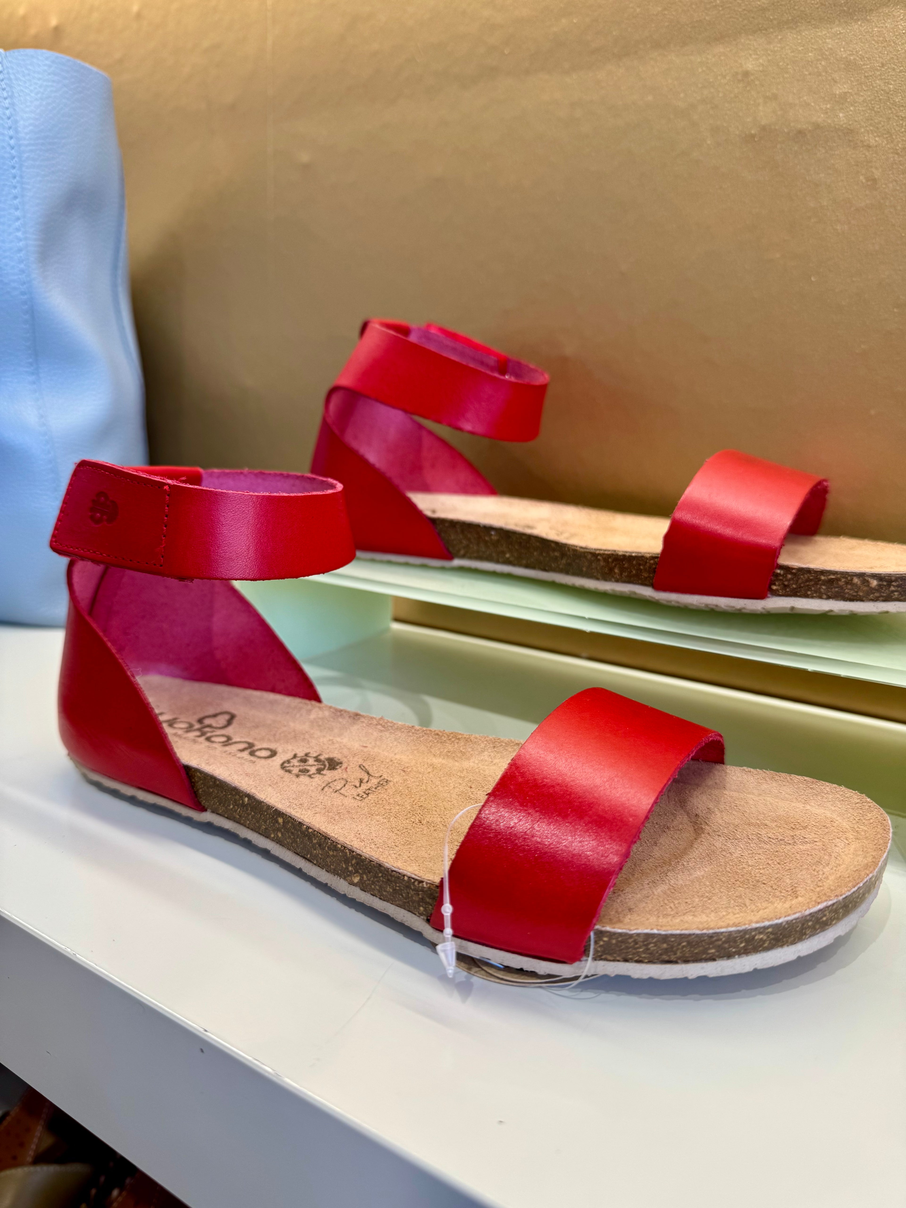 Yokono | Genova-400 | Flat Sandal with Ankle Strap | Red