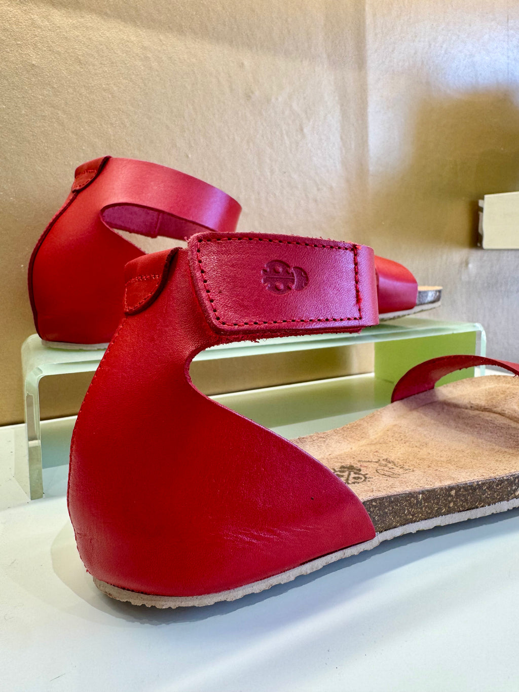 Yokono | Genova-400 | Flat Sandal with Ankle Strap | Red