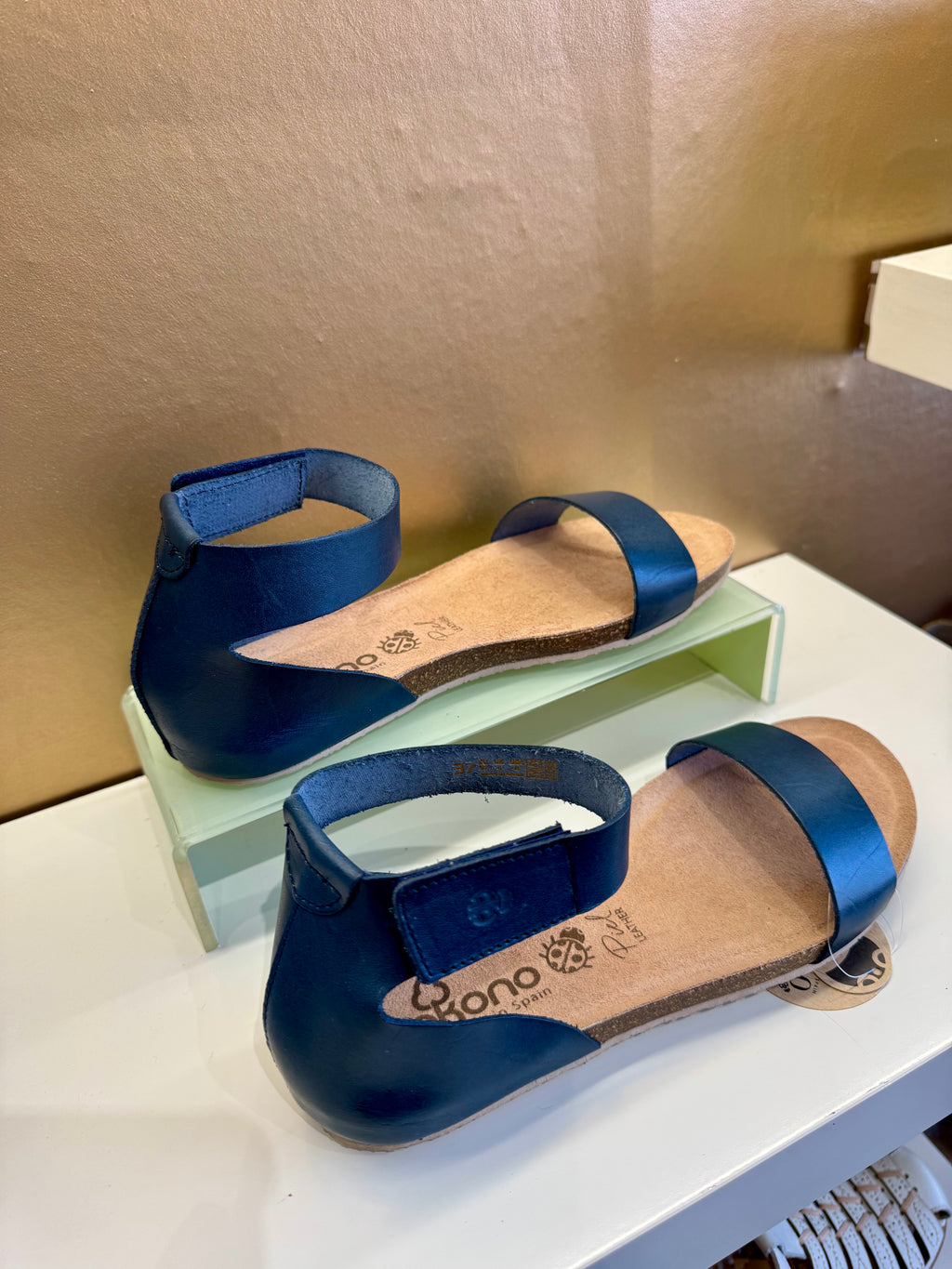 Yokono | Genova-400 | Flat Sandal with Ankle Strap | Navy