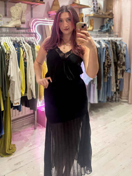 Layla Lace Silky Camisole | Black