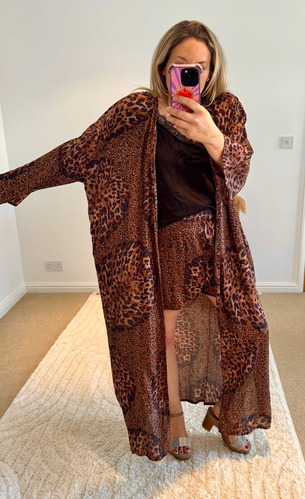 Kira Maxi Kimono | Leopard Tropical Print
