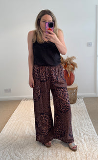 Flowing Palazzo Pants | Leopard Tropical Print