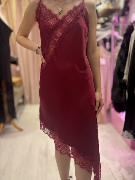 Lace Detail Satin Asymmetric Dress | Deep Wine