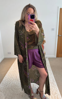 Kira Maxi Kimono | Khaki Graphic Tropical Print