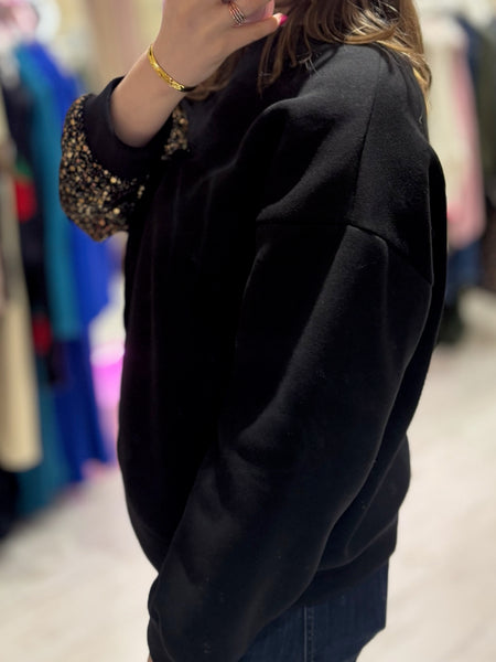 Star Sequin Sweatshirt | Black/Gold