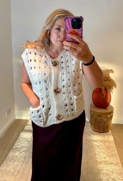 Flower Button Chunky Knitted Waistcoat | Cream