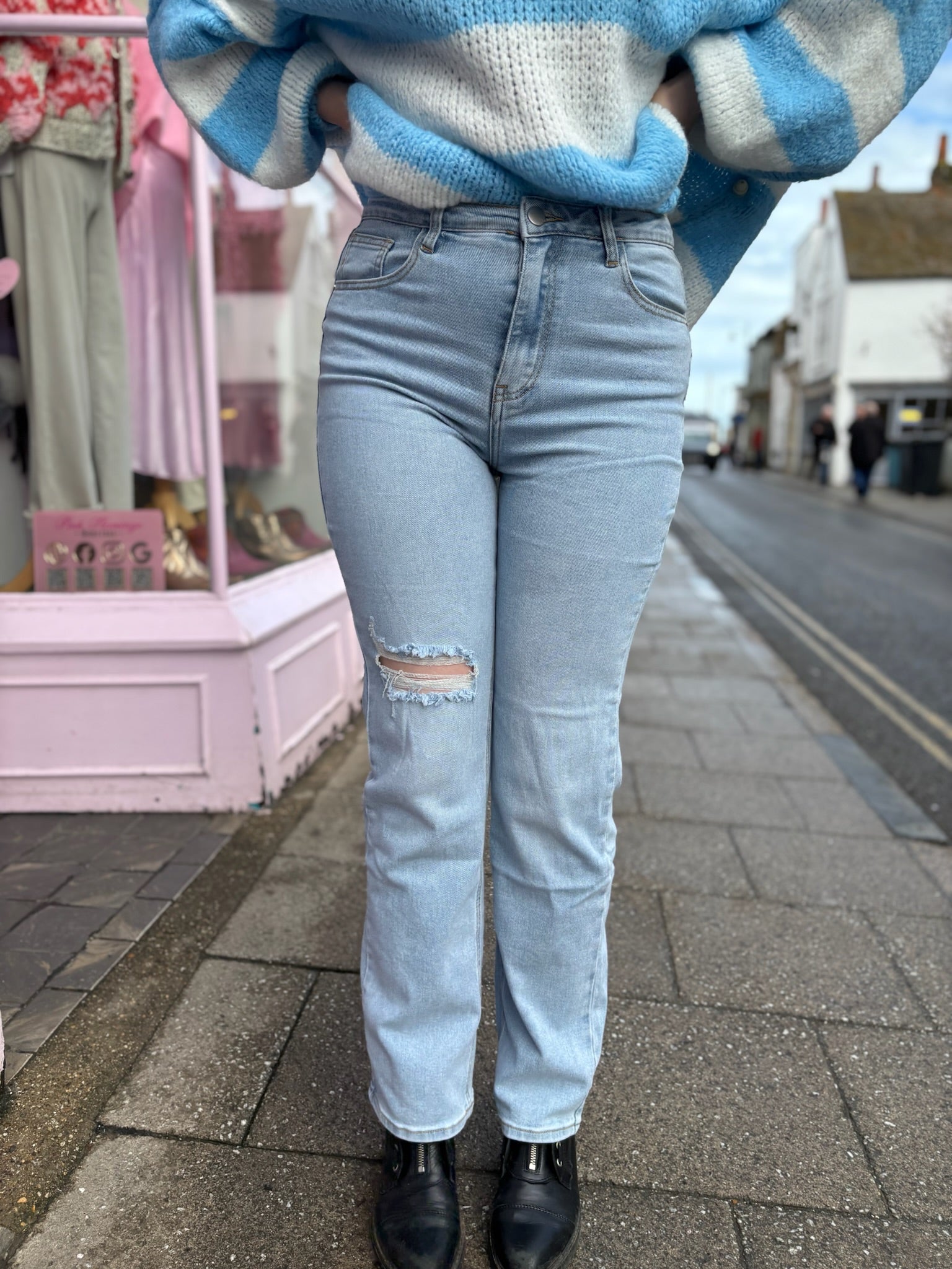 Redial Vintage Destroyed Straight Leg Jeans | Light Wash