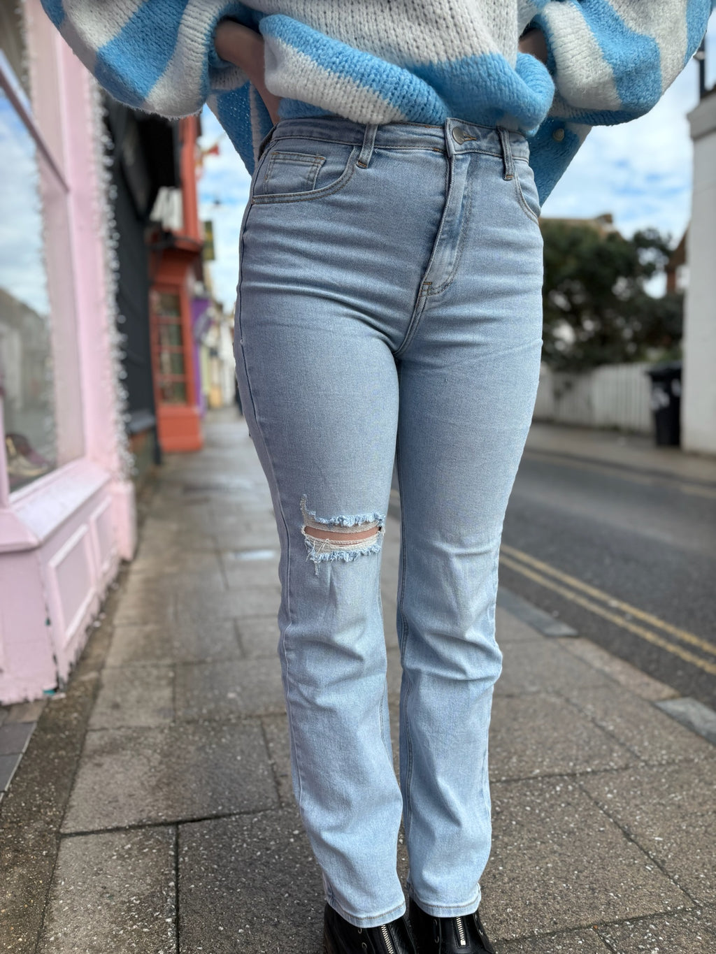 Redial Vintage Destroyed Straight Leg Jeans | Light Wash
