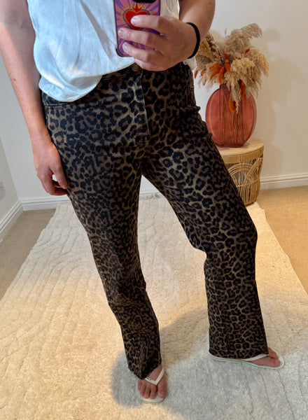 Folyrose Leopard Wide Leg Raw Hem Jeans | Brown Multi