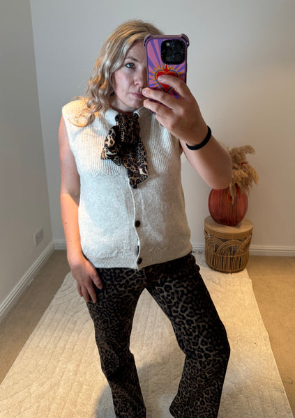 Chic Leopard Tie Neck Sleeveless Cardigan | Oatmeal