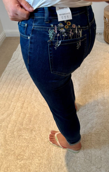 G-Smack Floral Detail Rolled Hem Girlfriend Jeans | Dark Denim