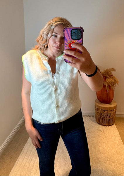 Soft Sleeveless Cardigan with Green Tipping | Cream/Green