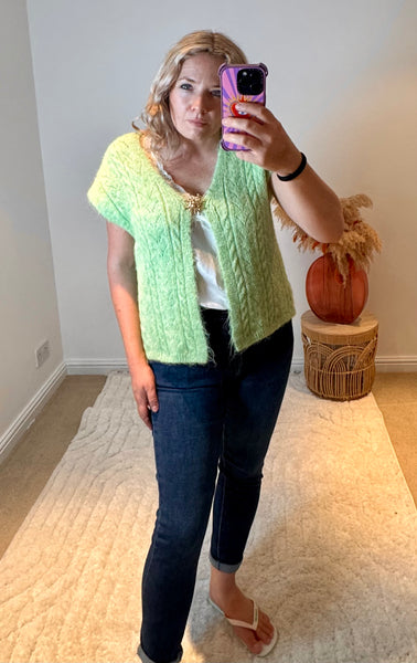 Sun Brooch Detail Knitted Waistcoat | Pistachio Green