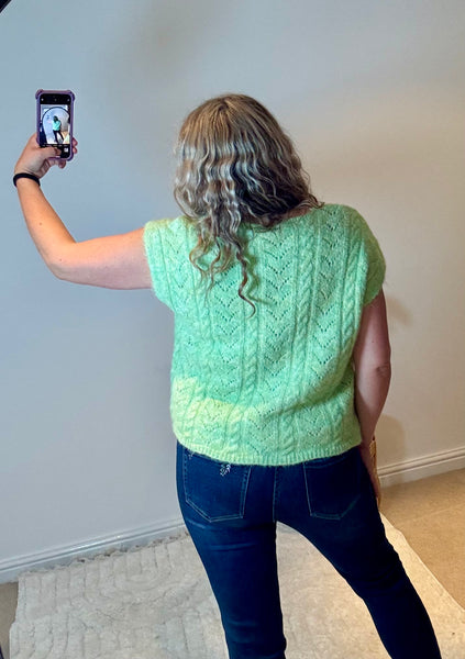 Sun Brooch Detail Knitted Waistcoat | Pistachio Green