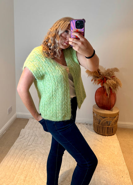 Sun Brooch Detail Knitted Waistcoat | Pistachio Green